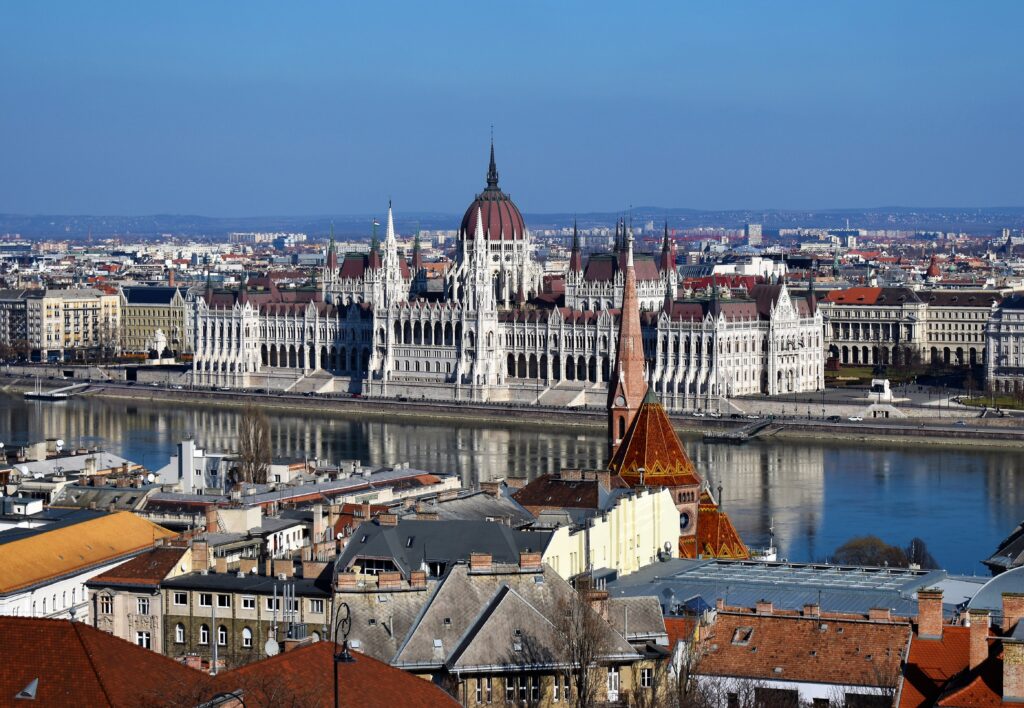 Élet az amerikai-magyar adóegyezmény megszűnése után – első adóbevallás benyújtása 2025-ben?